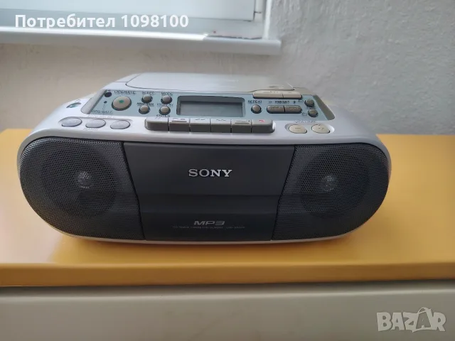 Радиокасетофон Sony