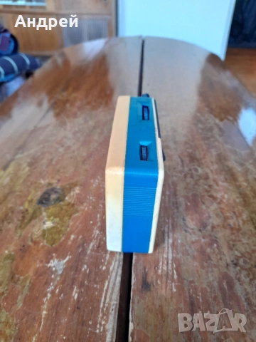 Старо радио,радиоприемник Gala Harvard, снимка 4 - Антикварни и старинни предмети - 54256923