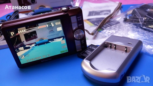 Polaroid T831 - 32€, снимка 7 - Фотоапарати - 54486932
