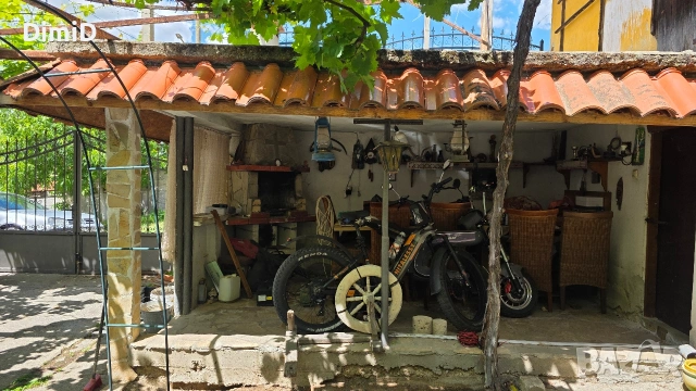 Продавам масивна къща, снимка 3 - Къщи - 55142106