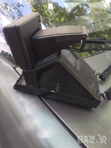 ретро колекционерски фотоапарат за моментални снимки Polaroid SLR 680, снимка 3 - Фотоапарати - 54719893