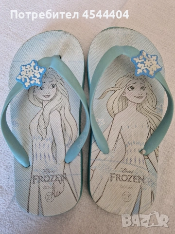 Adidas детски сандали, подарък- Disney Frozen джапанки, снимка 9 - Детски маратонки - 54946222