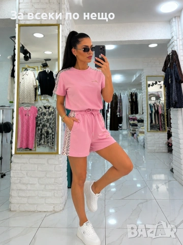 Guess Дамски Летен Комплект👚🩳Дамски Къс Екип Гес - Различни Цветове Код A1575, снимка 2 - Спортни екипи - 55272471