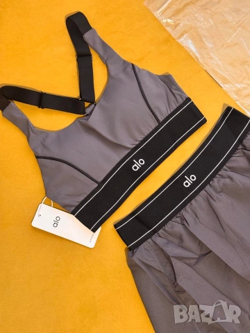 спортен екип Alo yoga , снимка 8 - Спортни екипи - 55096225