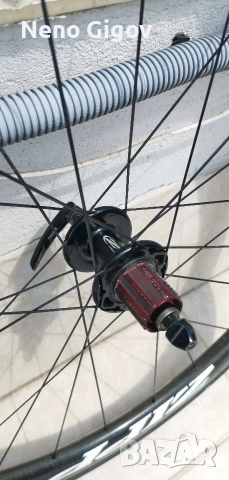 леки шосейни карбонови капли ZIPP 303 Firecrest Tubular rim brake, снимка 5 - Части за велосипеди - 54633507