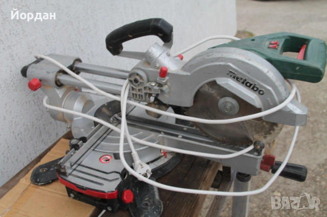 Потапящ се циркуляр с издърпване ''Metabo KGS 216 M'', снимка 18 - Циркуляри - 54477036