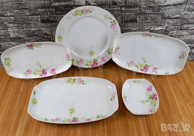 Порцеланови плата с рози - Rosenthal "Hortense", снимка 2 - Сервизи - 49874299