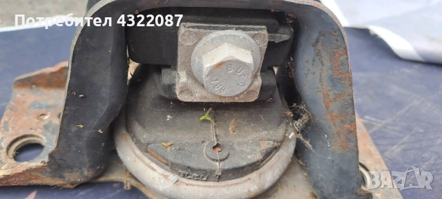 Тампон двигател Нисан Микра К12 / Nissan Micra k12 1.2 65к.с. 2009г., снимка 2 - Части - 54595329