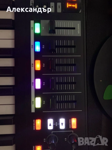 M-audio code 25 миди контролер клавиатура, снимка 6 - Синтезатори - 54739511