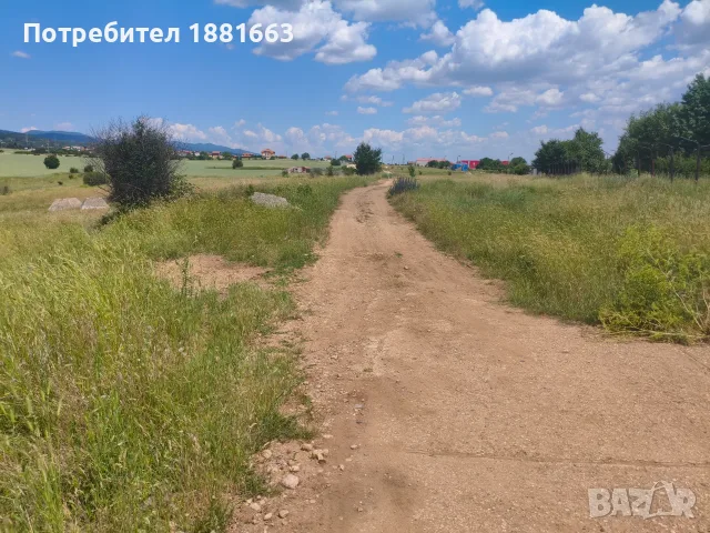 имот с площ 2 597  кв.м, находящ се на пътя между Гниляне и Подгумер с идентификатор  003, снимка 3 - Парцели - 55660844