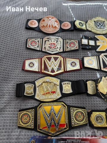 WWE  Championships, снимка 2 - Фен артикули - 48659124