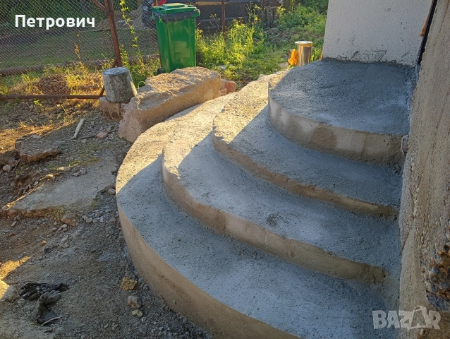 Направа на всякакъв вид покриви, градински бараки, навеси, барбекюта!