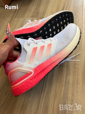 Оригинални Маратонки ADIDAS ULTRABOOST 20 ! 43 н, снимка 6 - Маратонки - 50822625