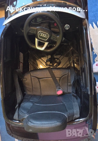 Акумулаторен джип Ауди Q8, снимка 4 - Детски велосипеди, триколки и коли - 54159812