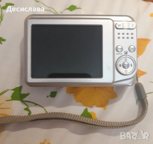Цифров фотоапарат, снимка 2 - Фотоапарати - 54810277