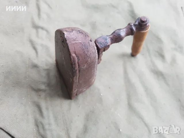 Малка ютия с плочка, снимка 5 - Антикварни и старинни предмети - 55420005