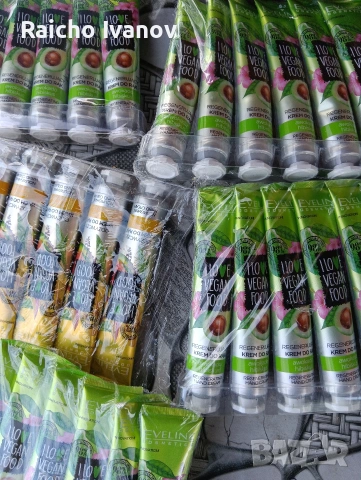 кремове на едро за тяло и лице , снимка 4 - Козметика за тяло - 54312962