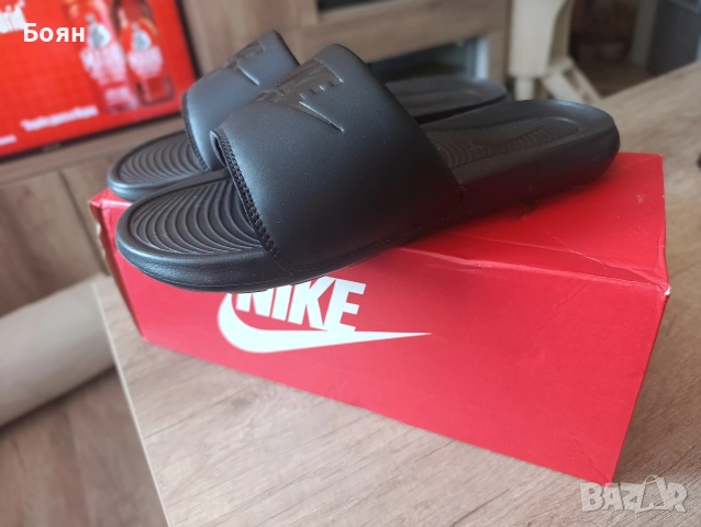 Чехли на Nike!