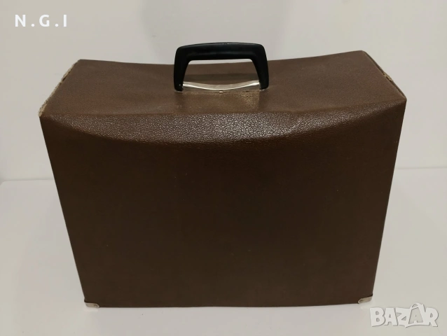 Програмна шевна машина Лучник 438-Отлична!, снимка 7 - Шевни машини - 54093243