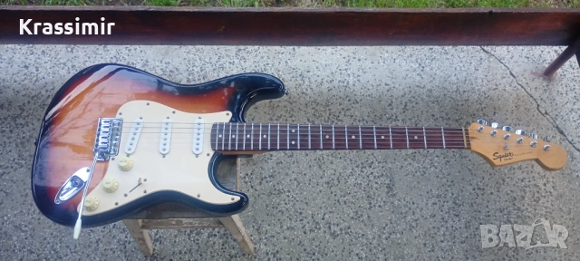 Squier Bullet Strat by Fender. Електрическа китара.