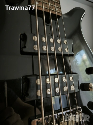 Yamaha RBX375 5-струнна бас китара, снимка 3 - Китари - 54995726