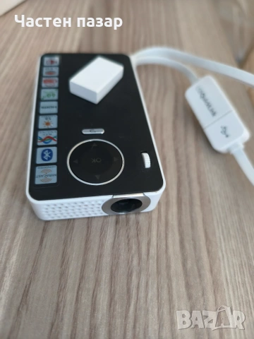 Джобен прожектор Philips pix ppx4350wifi, снимка 3 - Плейъри, домашно кино, прожектори - 55140393