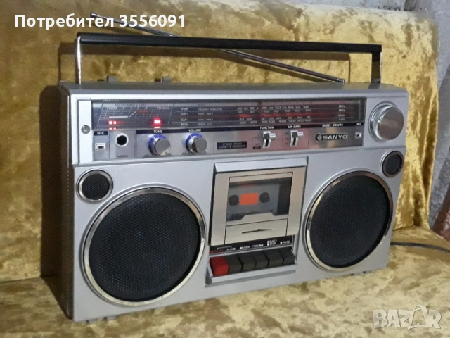       SANYO M9820K