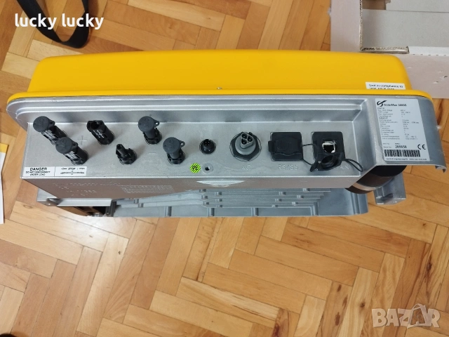 Соларен инвертор SolarMax 3000 S, снимка 3 - Друга електроника - 54639710