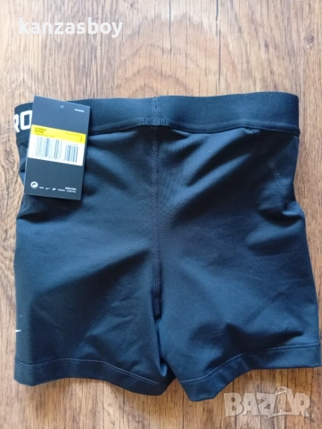 Women's Nike Pro cool shorts - дамски къси панталони р-р S, нови с етикет, снимка 5 - Къси панталони и бермуди - 55349673