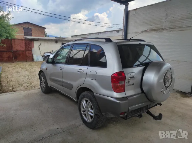 Toyota Rav4 2.0vvti 150кс - На части, снимка 2 - Автомобили и джипове - 55304198