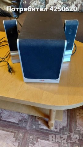   буфер с две тон колони  и всички необходими кабели  Audio SP412