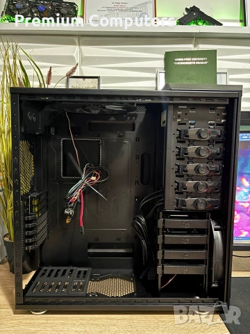 Копютърна кутия Cooler Master HAF 932 Advanced , снимка 7 - Захранвания и кутии - 55236601
