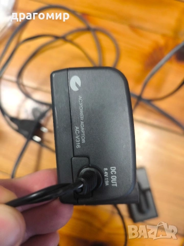 SONY AC-V316 зарядно за видеокамери Сони , снимка 4 - Батерии, зарядни - 54339332