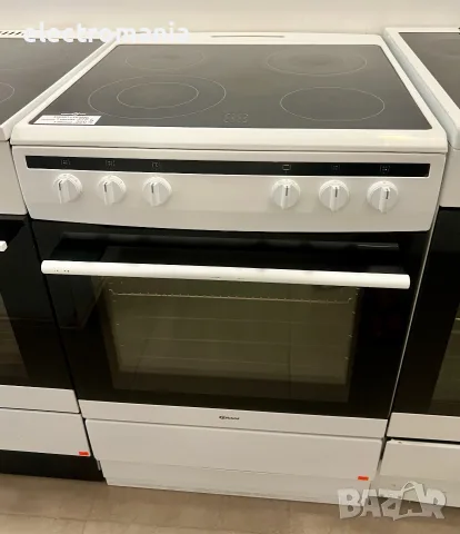 готварска печка с керамични котлони Gram EK7610-90