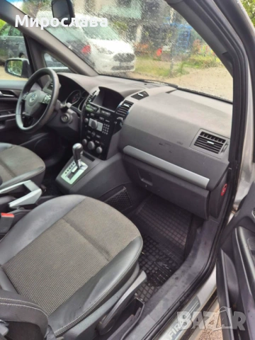 Opel Zafira, снимка 16 - Автомобили и джипове - 54743845