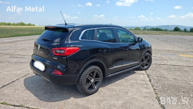 Продавам Renault Kadjar - топ състояние, снимка 5 - Автомобили и джипове - 55102347