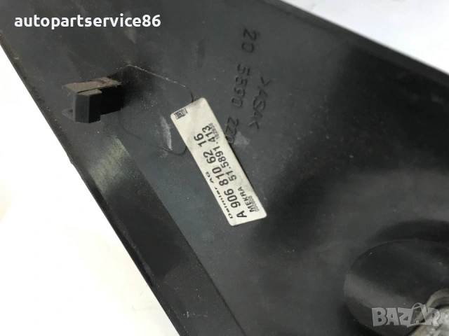 Дясно огледало с електрическо управление  черно за Mercedes Sprinter W906 (2008) A9068106216 , снимка 3 - Части - 55225760