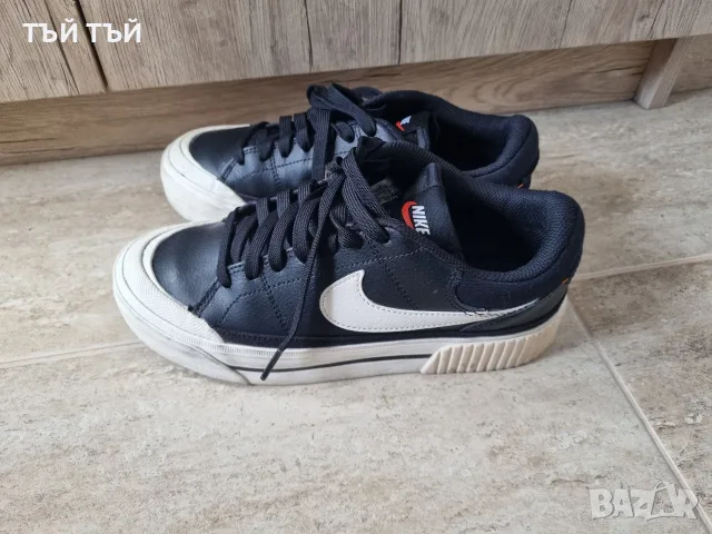 Дамски маратонки Nike, снимка 4 - Маратонки - 55456162