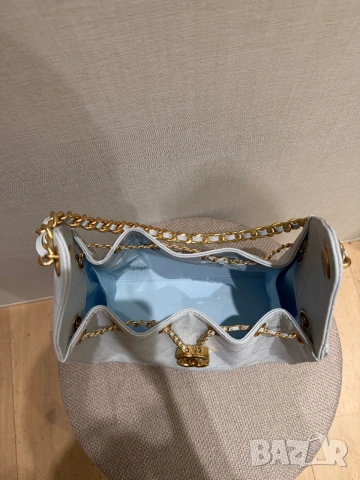 Чанта Chanel 25, снимка 6 - Чанти - 54978031