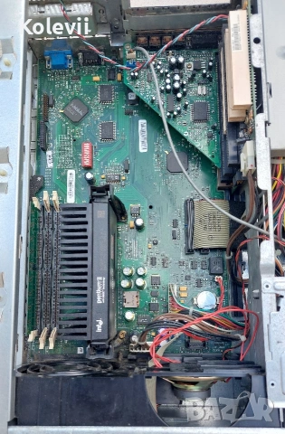 Ретро настолен компютър HP Vectra , снимка 3 - За дома - 55282742