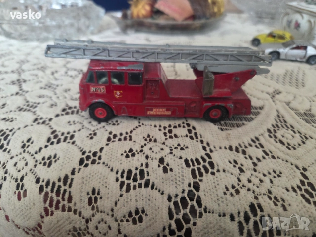 Английски Мачбокс-стар,голям