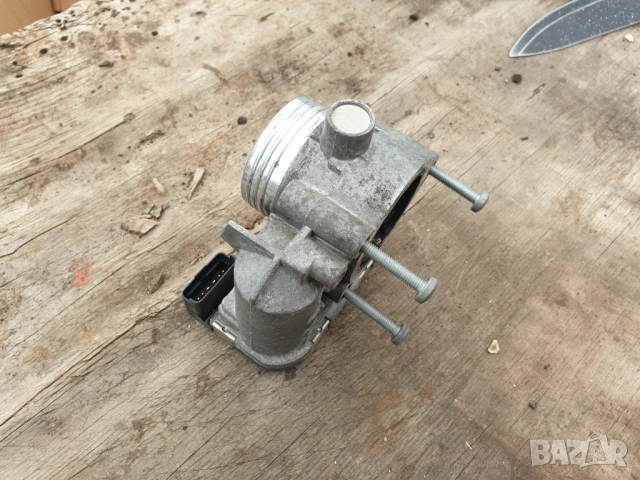 Citroen Peugeot дроселова клапа Bosch c2 c3 c4 206 307 308 Partner Berlingo, снимка 3 - Части - 54487704