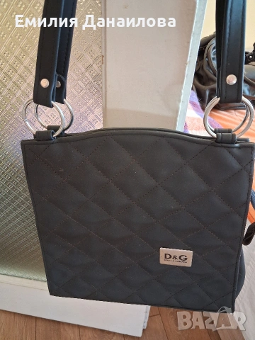 Продавам използвана дамска чанта на D&G, снимка 2 - Чанти - 54855584