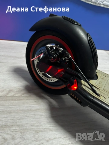 KUGOO M2 PRO електрическа тротинетка, снимка 4 - Велосипеди - 54180509