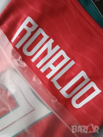 Оригинална футболна тениска Puma – Кристиано Роналдо №7 (Португалия), снимка 4 - Спортни дрехи, екипи - 55585706