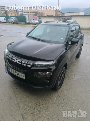 Dacia Spring, снимка 2 - Автомобили и джипове - 54124530