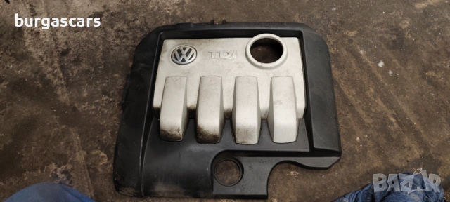 Капак двигател кора 03G 103 925 VW Golf 5 1.9-105к.с. BKC, снимка 2 - Части - 54439674