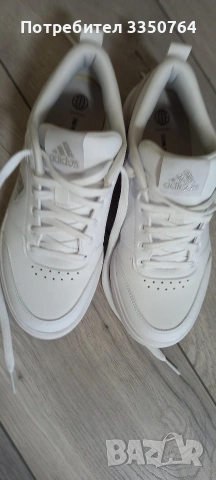 Маратонки Adidas , снимка 3 - Маратонки - 54798010