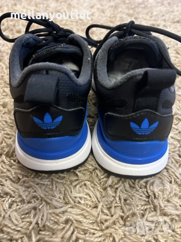 маратонки Adidas Originals, снимка 4 - Маратонки - 55409330