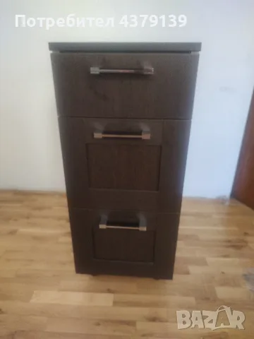Шкафче 3 чекмеджета 10€ , снимка 2 - Шкафове - 55478059